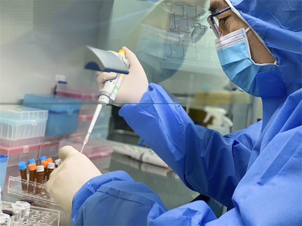 2020年1月10日，欧美av
中国生物上海捷诺用不到48小时，全国首家成功研制出新冠病毒核酸检测试剂盒并供应抗击疫情一线。.jpg